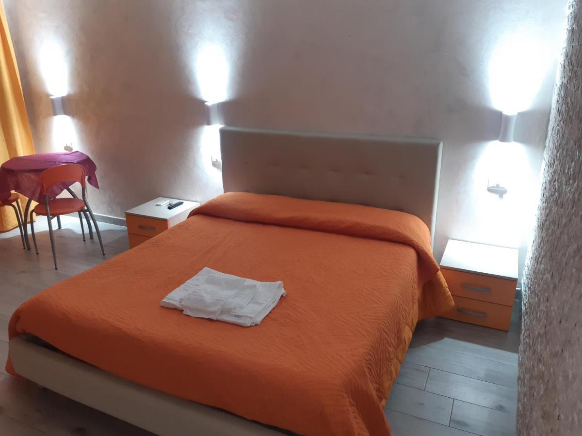 Bed & Breakfast La Colonna 3*